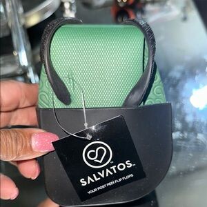 Salvatos Green and Black Flip Flops